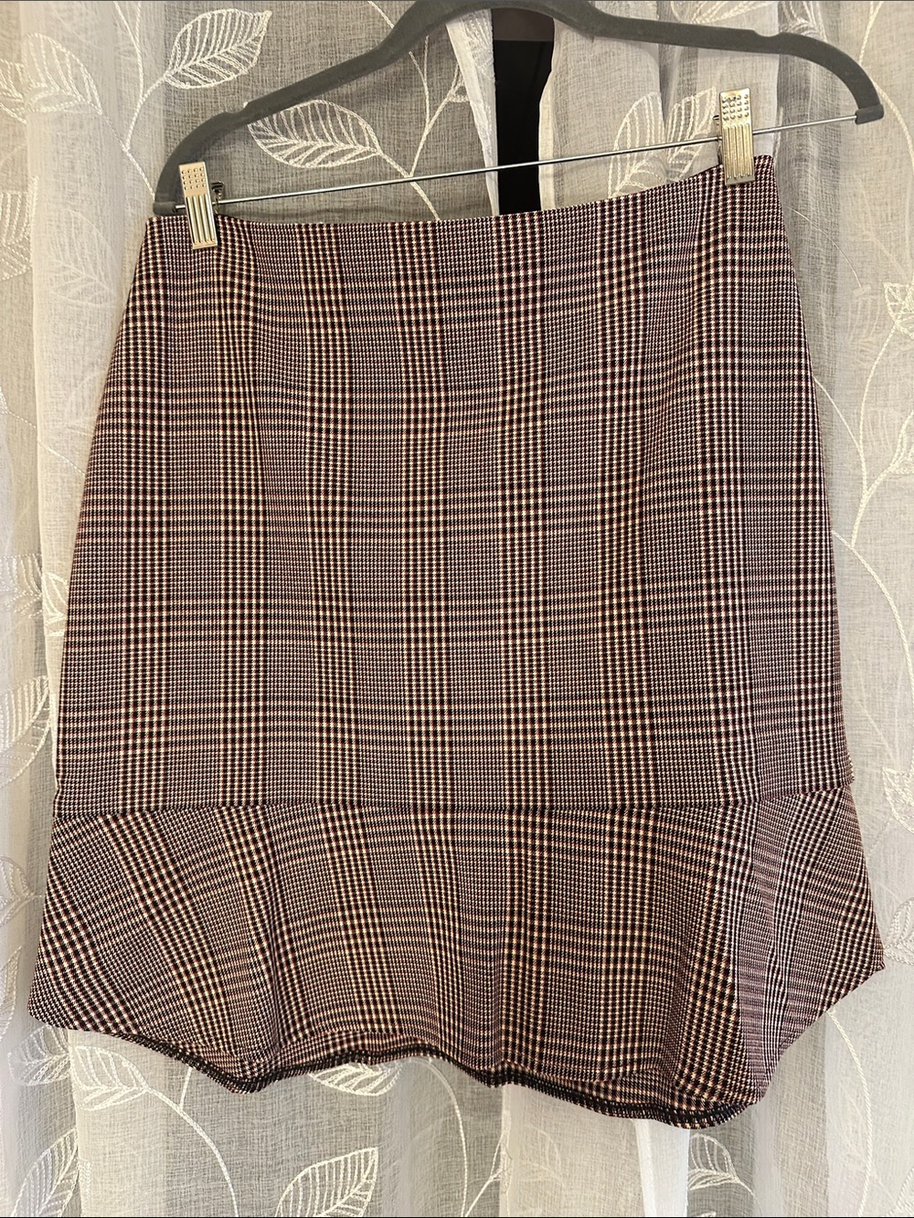 White House Black Market Burgundy and Black Plaid Mini Skirt with Ruffle Hem
